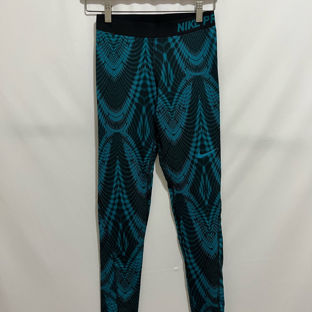 Nike pro running leggings insulated S